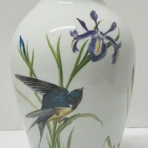 フランクリン ポーセリン The Meadowland Bird Vase Franklin Porcelain The Meadowland Bird Vase by Basil Ede